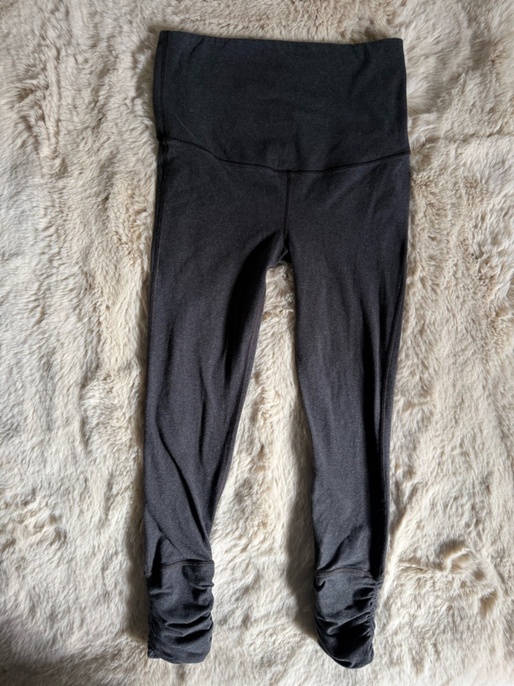 GapFit Maternity Leggings Womens Small Gray High Waist Ruched Ankle Activewear